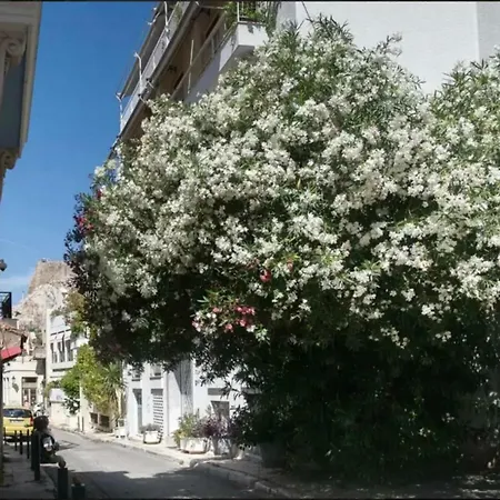 Vintage Charm By The Acropolis! Apartman Athén
