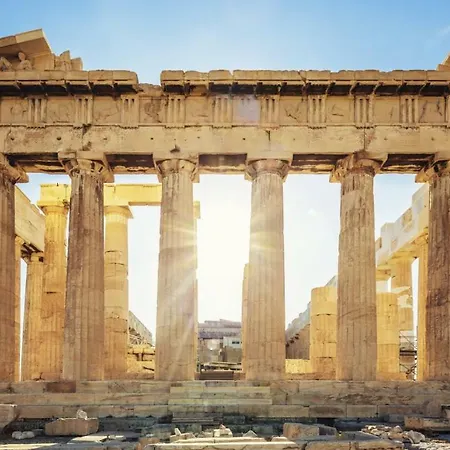 Vintage Charm By The Acropolis! *